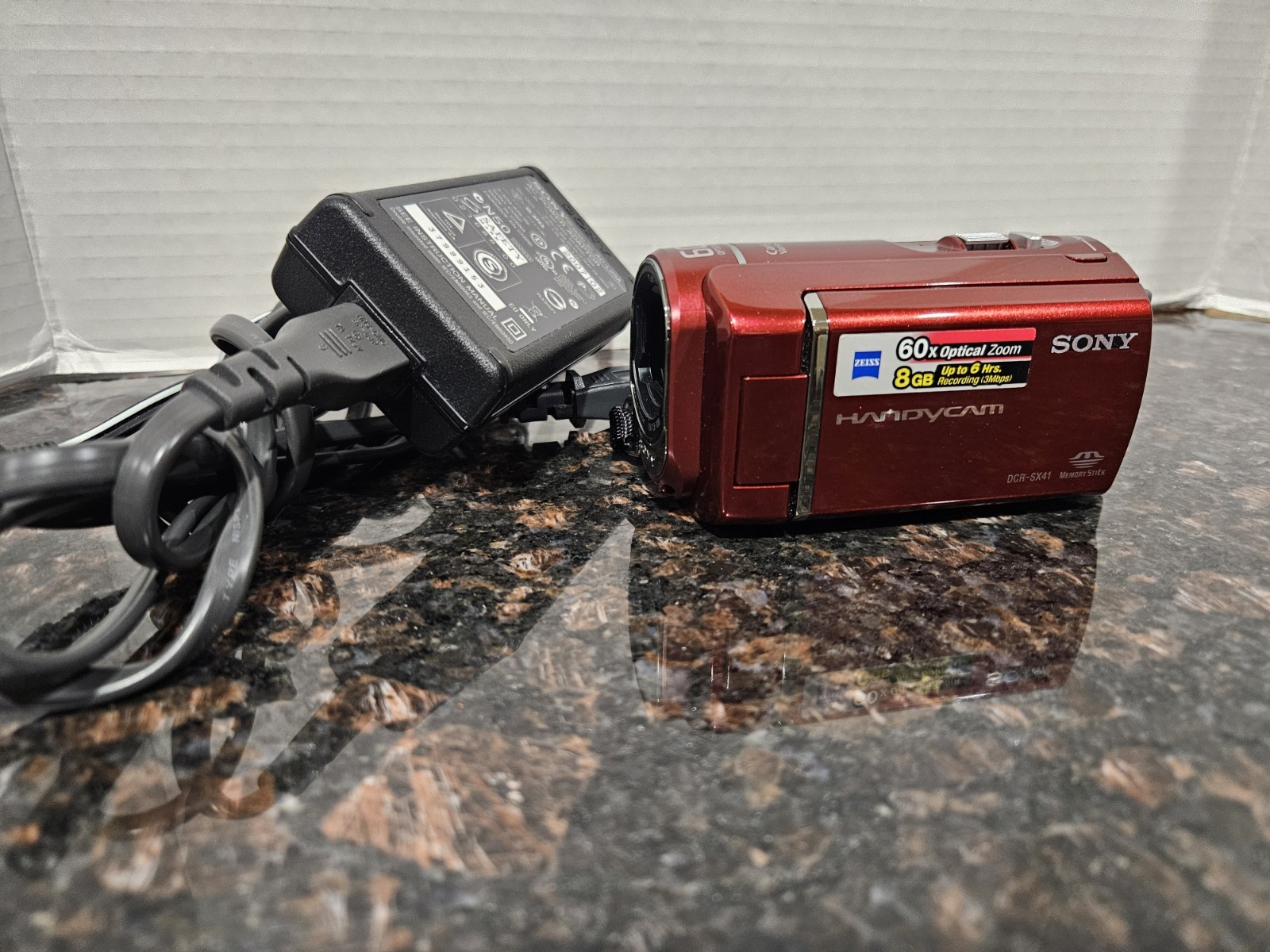 Sony Handycam DCR-SX41 Standard Definition Camcorder (Red) – 8GB Internal Memory