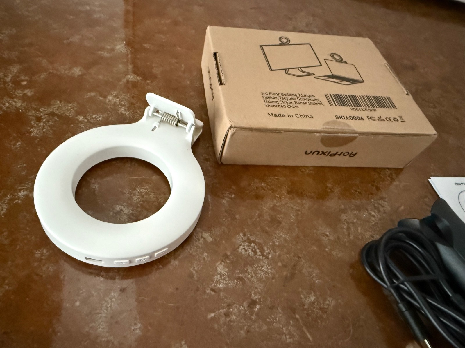 Clip On Ring Light Kimwood 60 LED Selfie Rechargeable 3 Modes 5 Brightness New