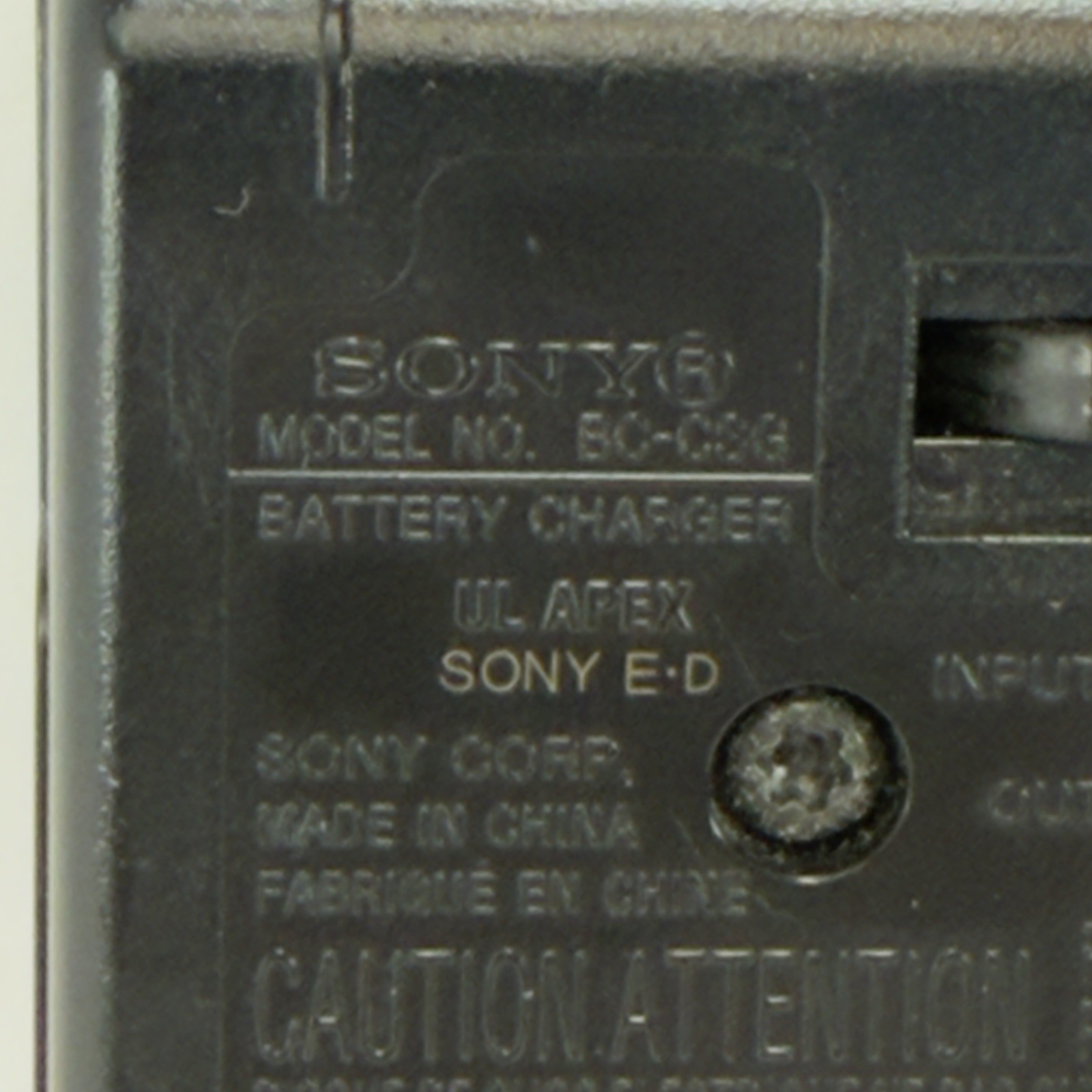 Genuine Sony BC-CSG Battery Charger NP-BG1 NP-FG1 w/ OEM NP-BG1 Battery Tested