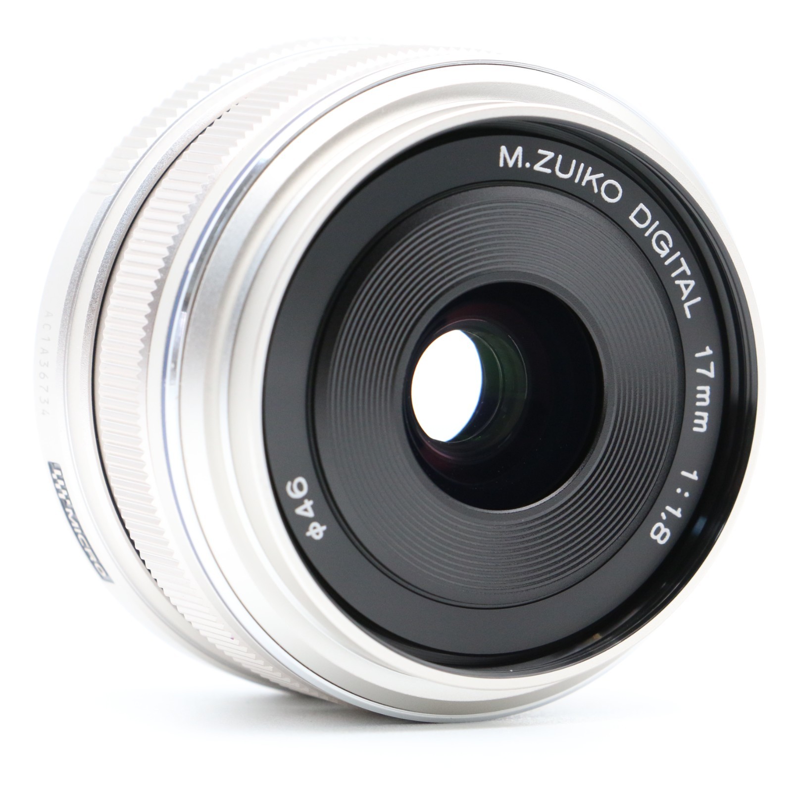 Olympus M.Zuiko Digital 17mm f/1.8 Silver Lens [Almost Unused]