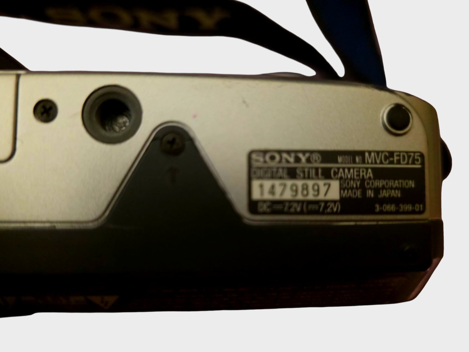 Vintage Sony FD Mavica MVC FD75 Digital Camera .3MP 10X Opt Zoom Floppy Drive