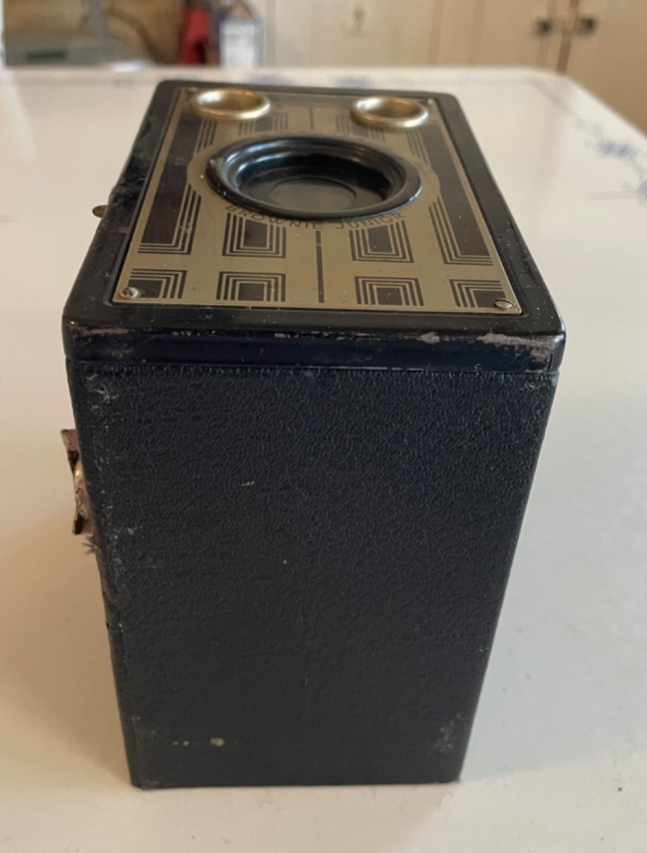 Vintage Kodak Brownie Junior Six-16 Film Camera