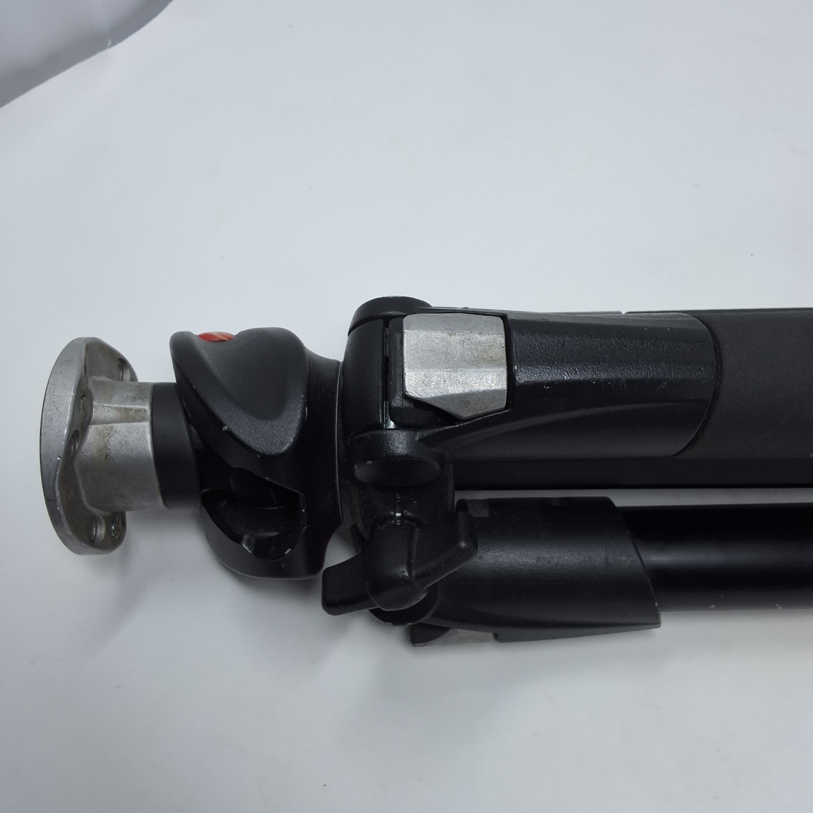 Manfrotto 055XPROB Aluminum Tripod Adjustable Legs Flip Lock Made In Italy