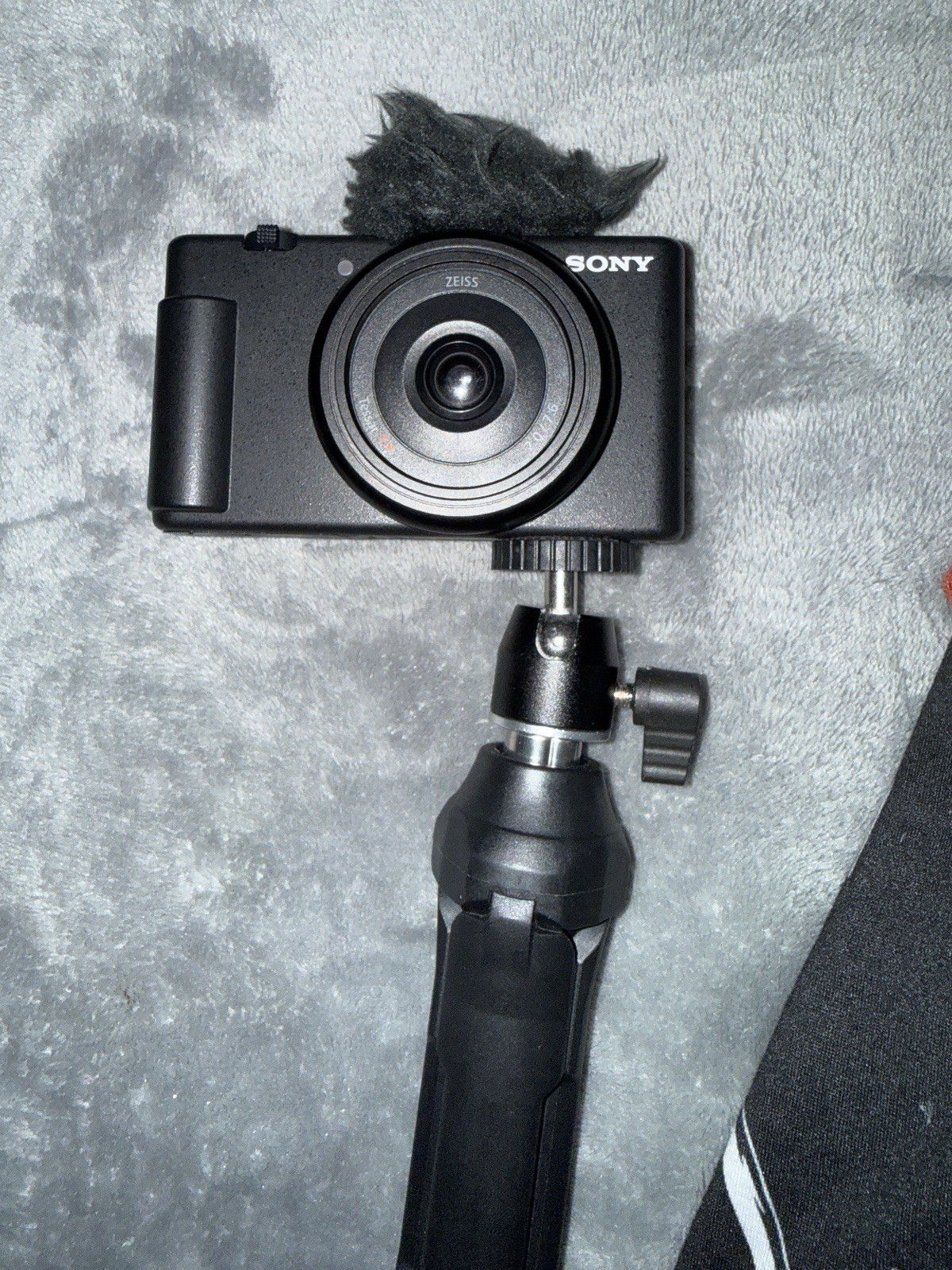 Sony ZV-1F 20.1MP 4K f/2 Vlogging Digital Camera – Black