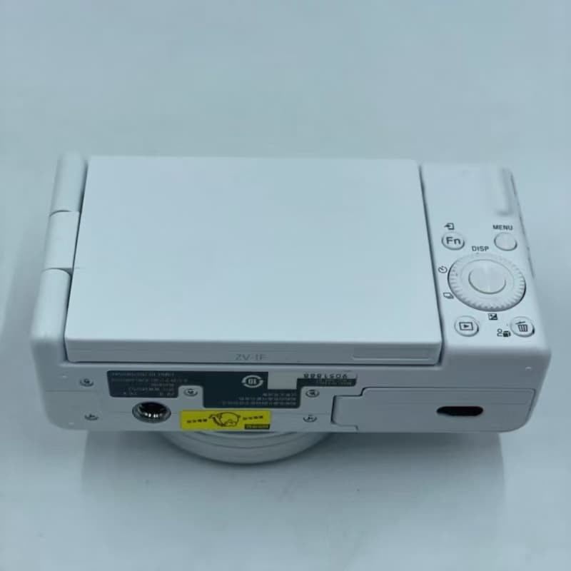 Sony ZV-1F 20.1MP 4K Vlog Camera For Content Creators English Flip Screen