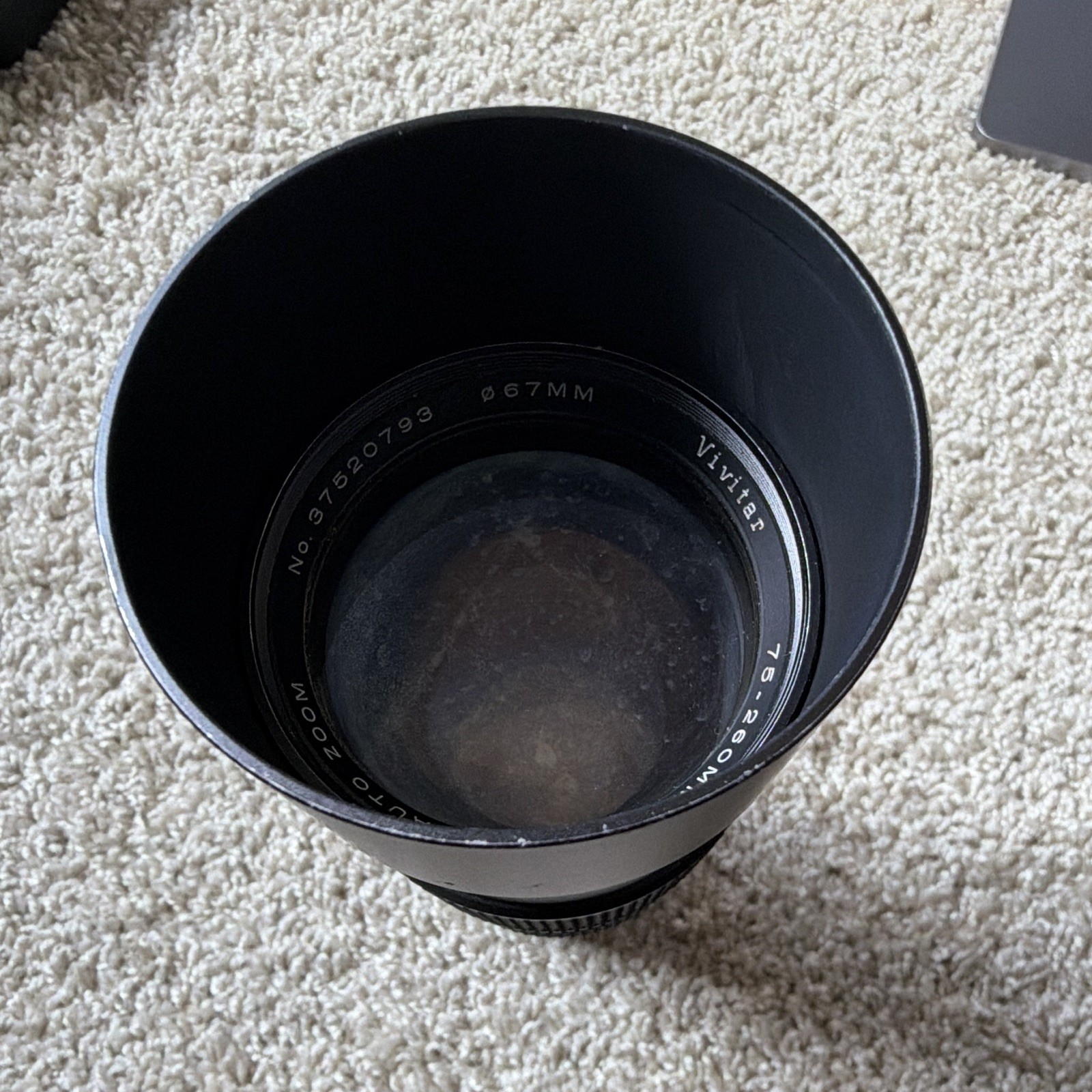 Vivitar Auto Zoom 75-260mm f/4.5 Zoom Lens OM Mount 67mm No. 37520793