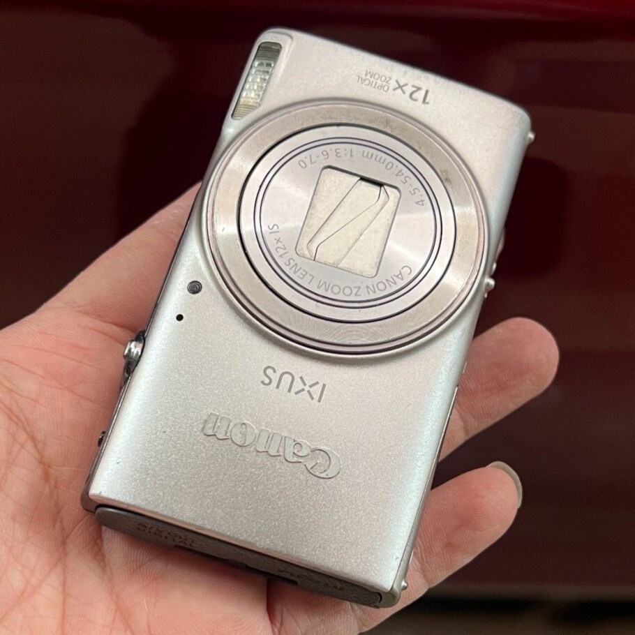 Canon PowerShot ELPH 360 HS/ IXUS 285 HS 12X Optical Zoom Digital Camera -Silver