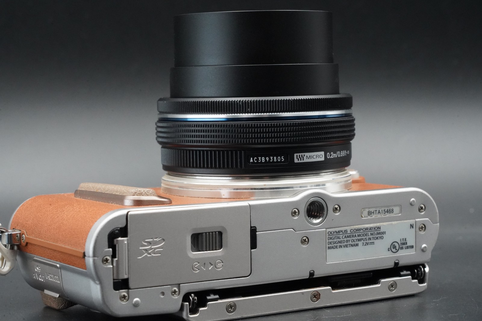 [US Duty Paid] Olympus E-PL8 Brown w/ lens Digital Mirrorless Camera 9362