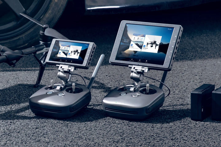 DJI CrystalSky Ultra High Brightness 7.85″ QXGA HD Display Monitor