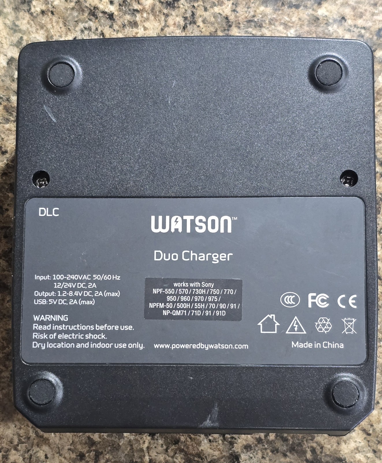 X2 WATSON DUO LCD CHARGERS W/ 2 KOAH KO-DMWBLF19 BATTERIES PANASONIC AND SONY