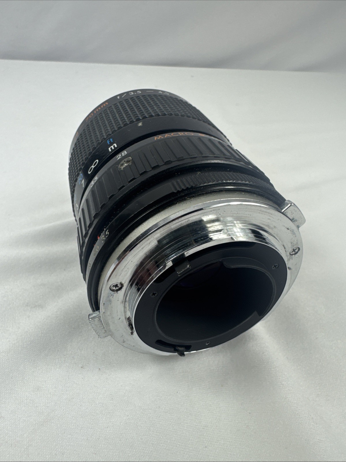 VINTAGE KIRON 28-70MM F/3.5-4.5 MACRO 1:4 62 MC KINO PRECISION LENS