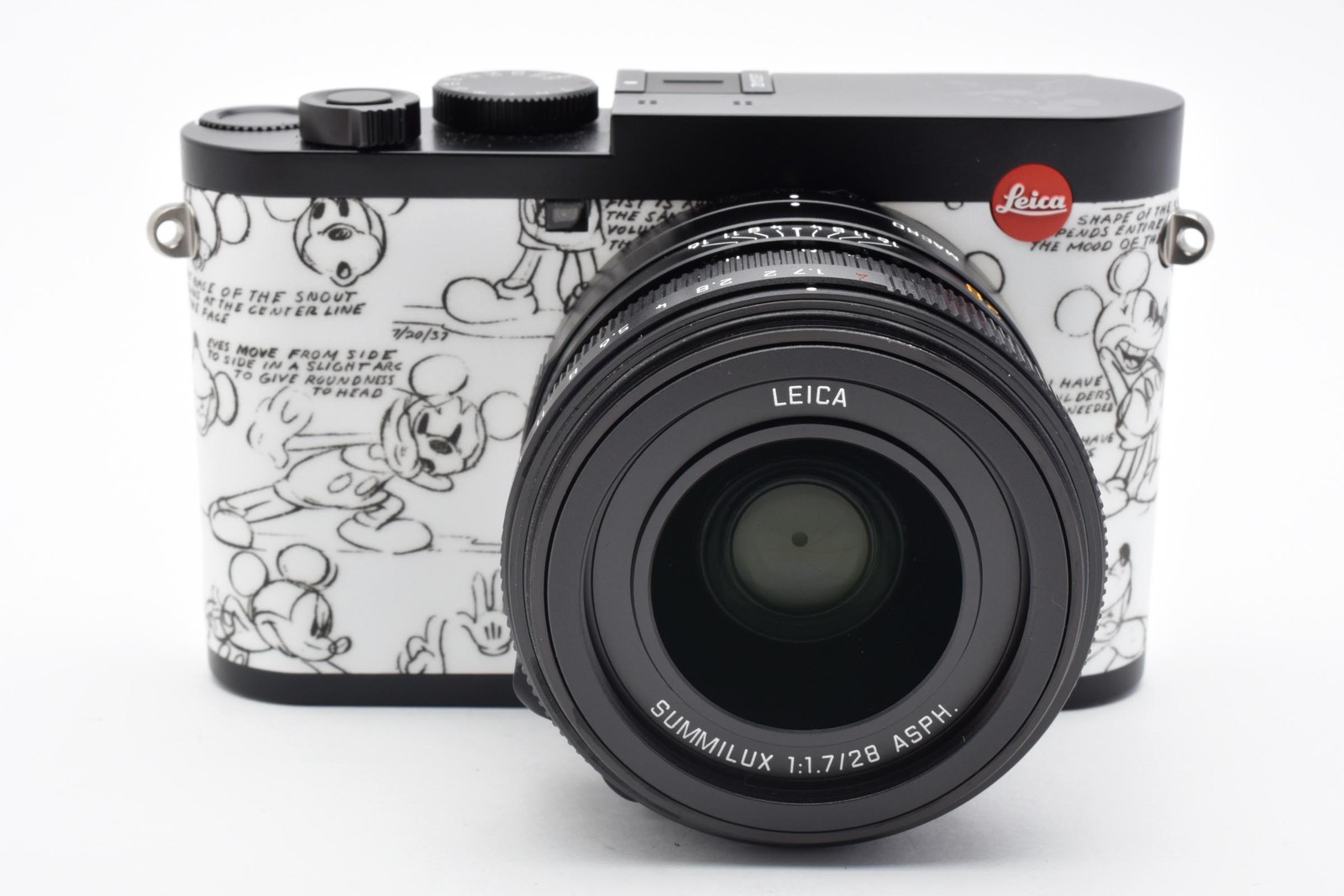 Rare[Unused] Leica Q2 Disney 100 Years of Wonder Digital Camera 19092 From JAPAN