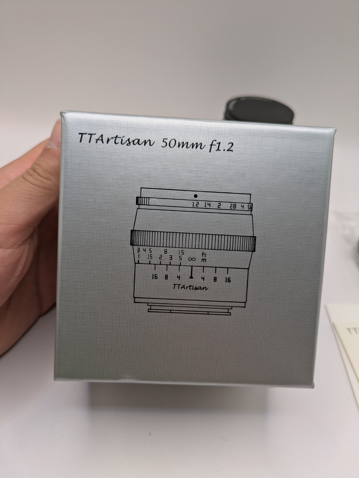 TTArtisan 50mm F1.2 APS-C MF Manual Focus Prime Lens for Canon RF-mount Camera