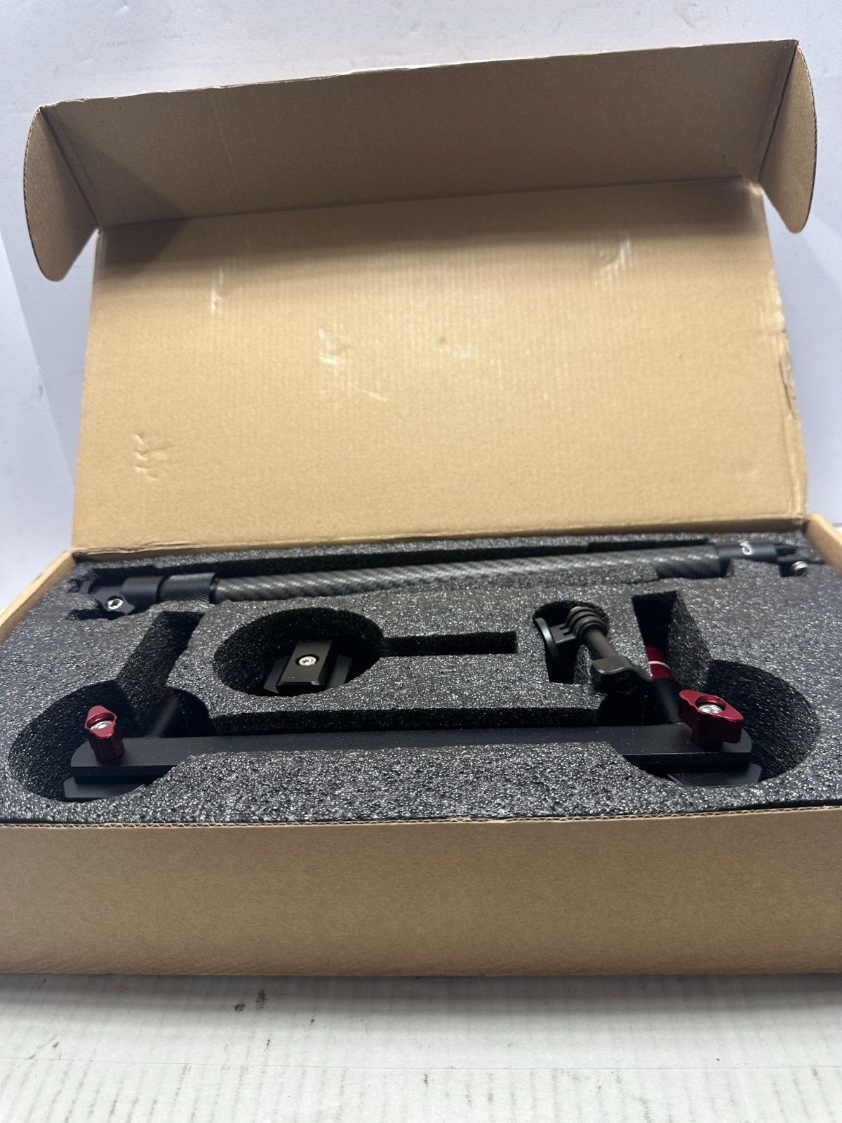 NEEWER CA136 Triple Suction Cup Extension Pole Car Mount Kit