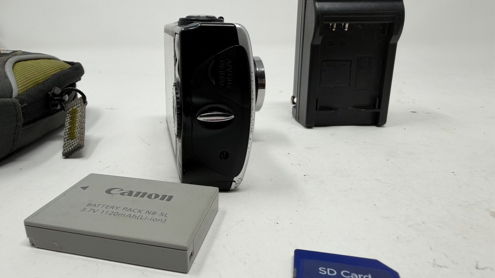 Canon PowerShot SD 880 IS ELPH 10.0MP 4x Camera – Silver Tested W/ 2 Batteries