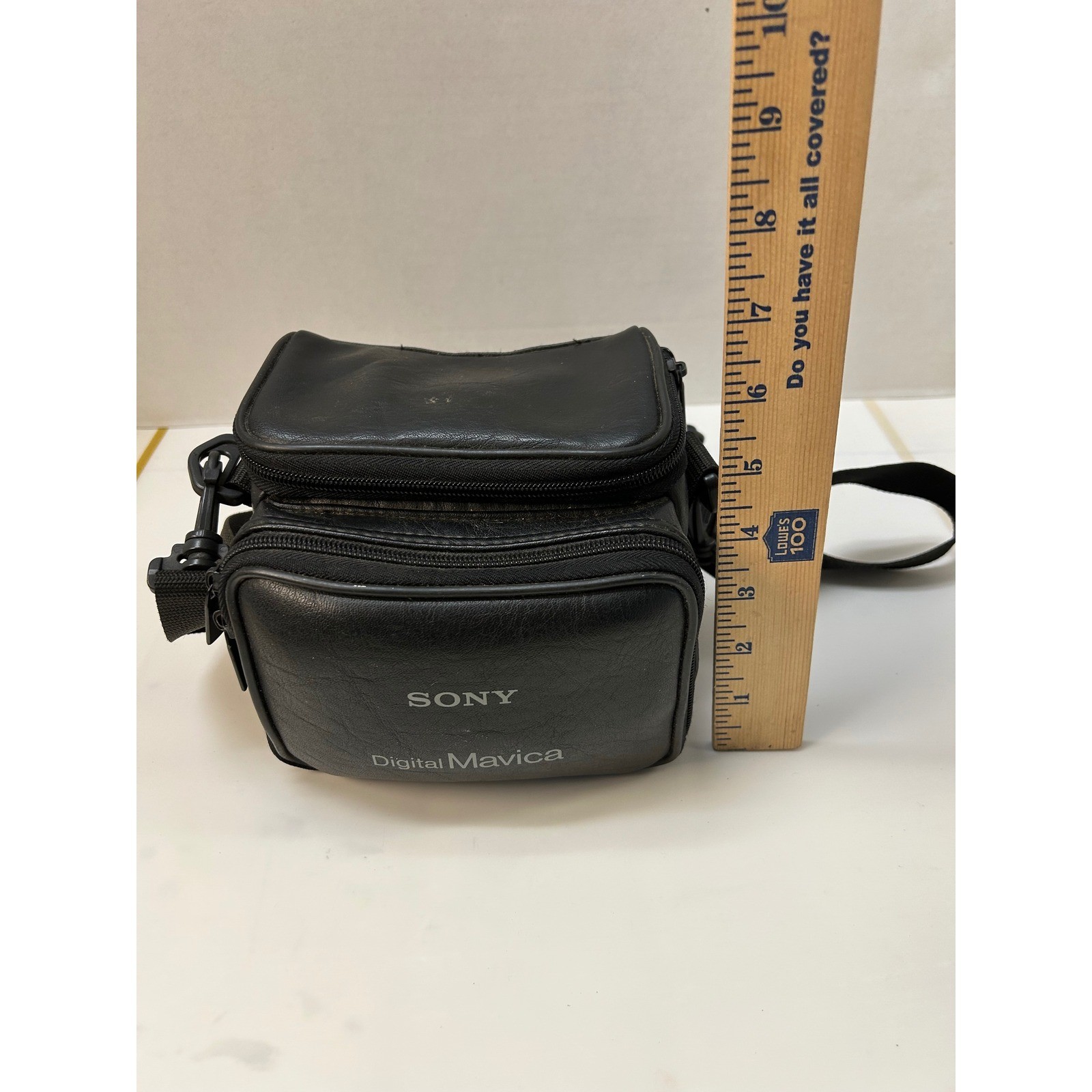 Sony Digital Mavica MVC-FD85 Camera Bundle Floppy Disk 1.3MP AC-L10B Charger Bag