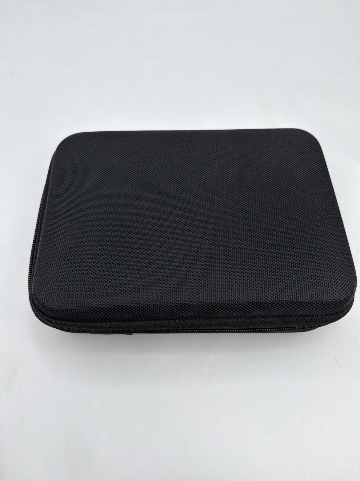 Insignia Semi Hard protetive Case for gopro camera batteries cellphone travel