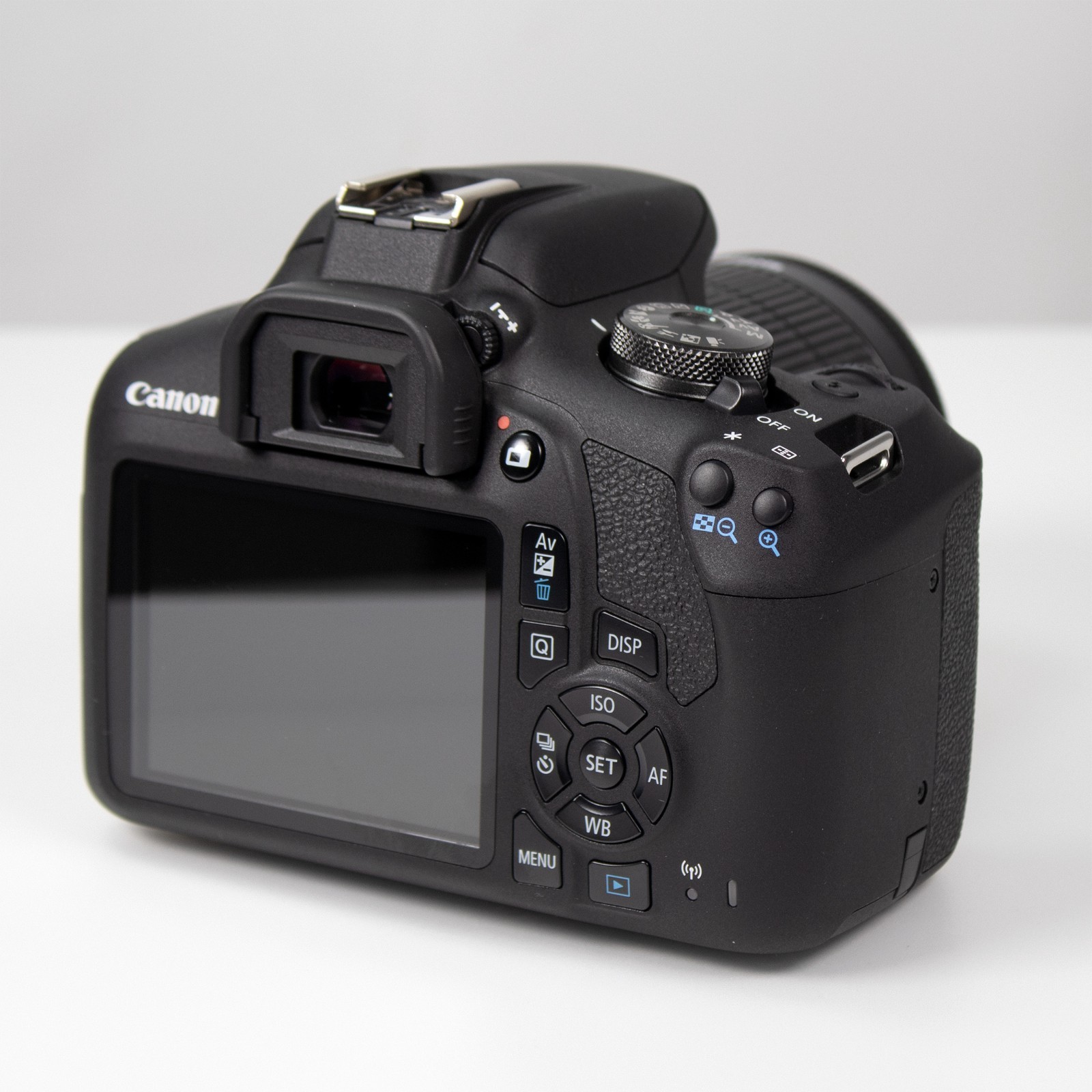 Canon T7 EOS Digital SLR Camera EF-S 18-55mm IS STM Zoom Lens**Excellent Shape**