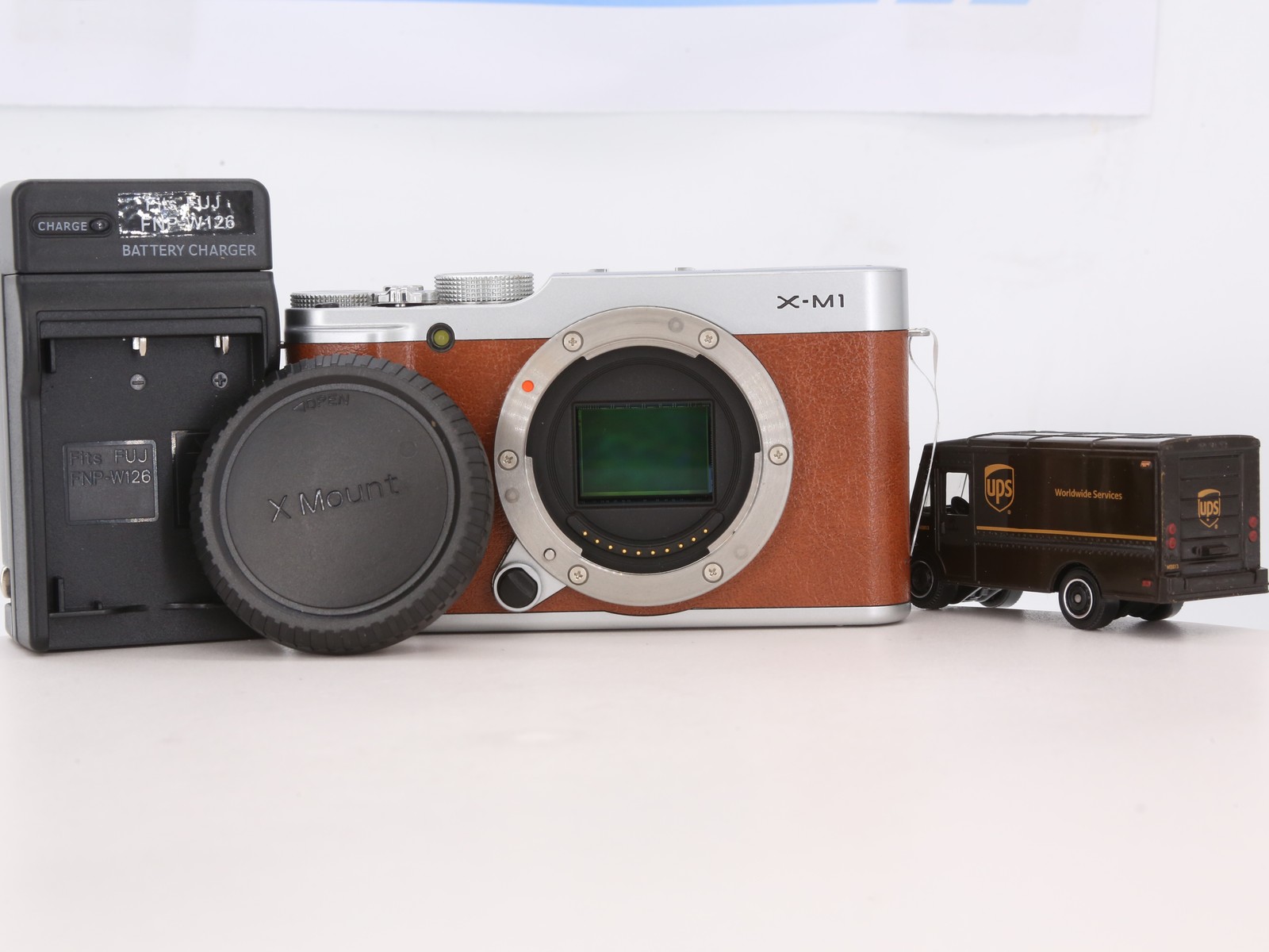 [Good, Fast Shipping] Fujifilm X-M1 Camera