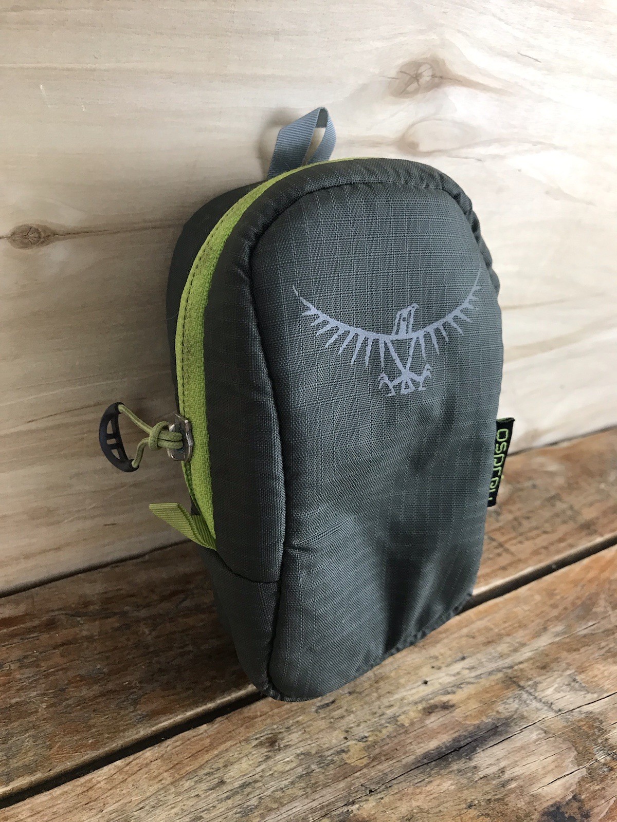 Osprey Ultra Light 4.2oz Camera Case 6×4 SLR Padded Backpacking M Series