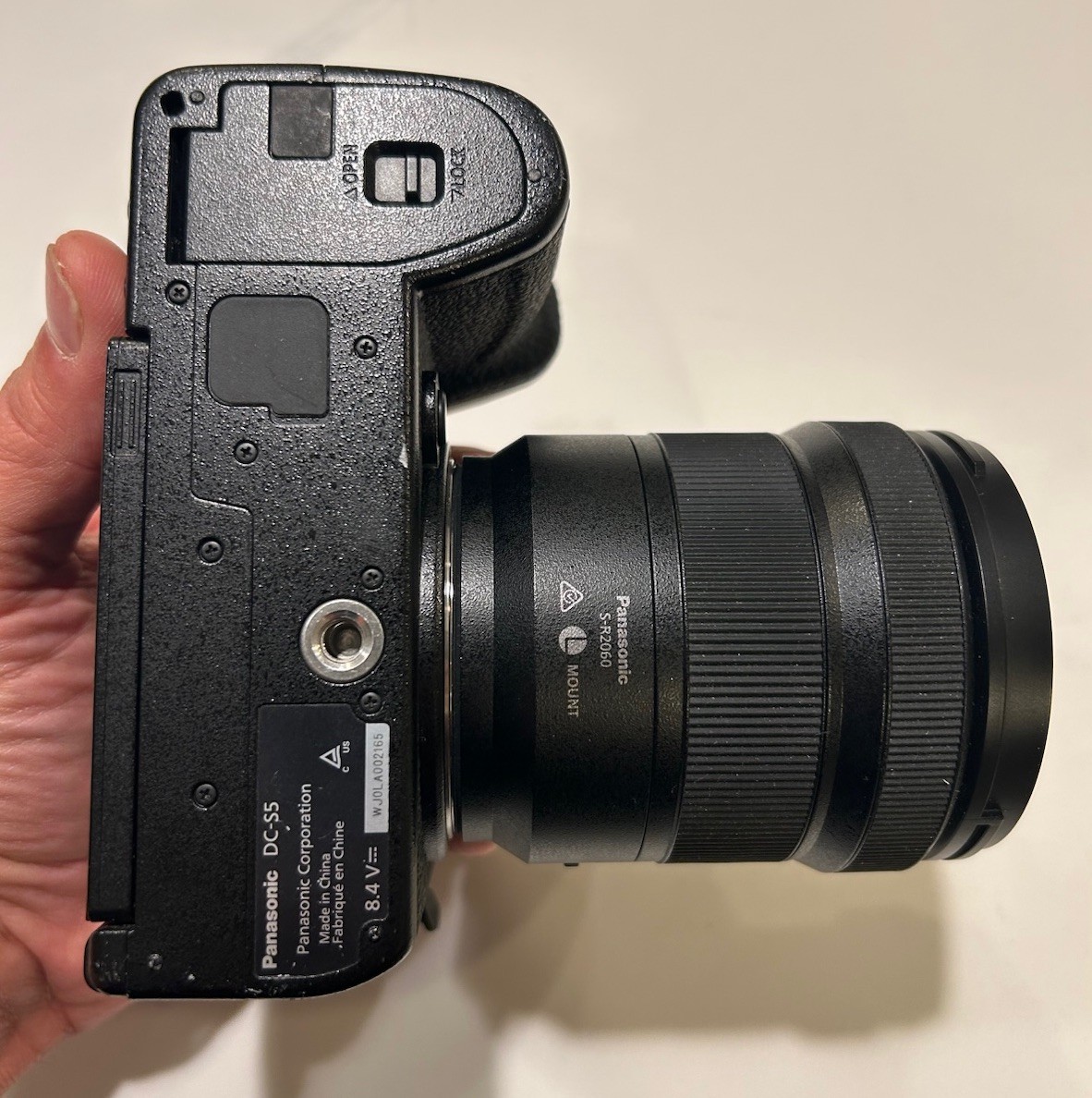 Panasonic LUMIX S5 24.2MP Mirrorless Camera (LUMIX S 20-60mm F3.5-5.6) Kit /READ