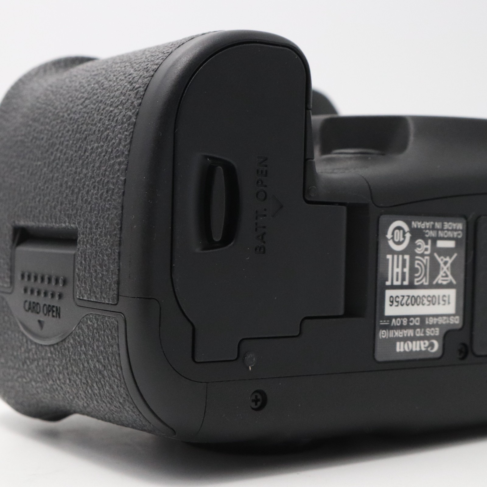 Canon EOS 7D Mark II DSLR Camera Body 29019 Shutter Excellent+++ US Stock #2824