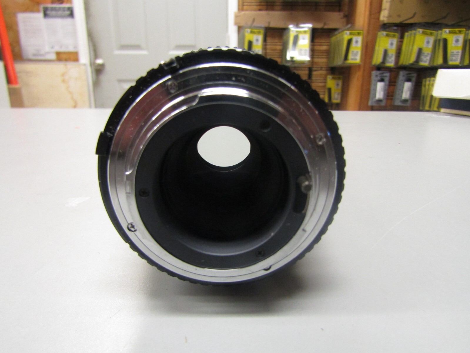 Sears f=60-300mm Lens Model #202 7368500, 1:4.0-5.6, Auto Zoom w/ covers, case
