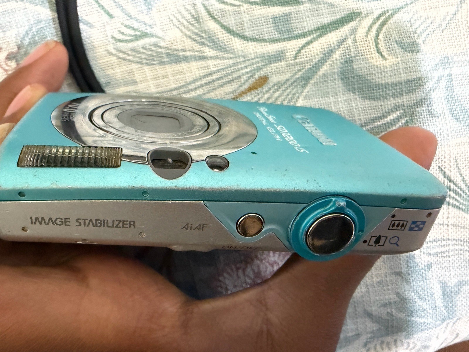 Canon Powershot SD1200 IS Blue Digital Camera Elph 10.0 MP Heavy Wear No Battery