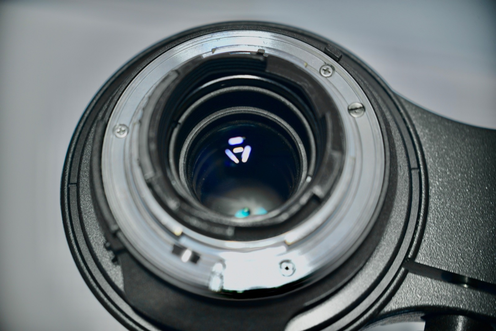 TAMRON AF 200-400mm f/5.6 Lens for Nikon F mount TESTED