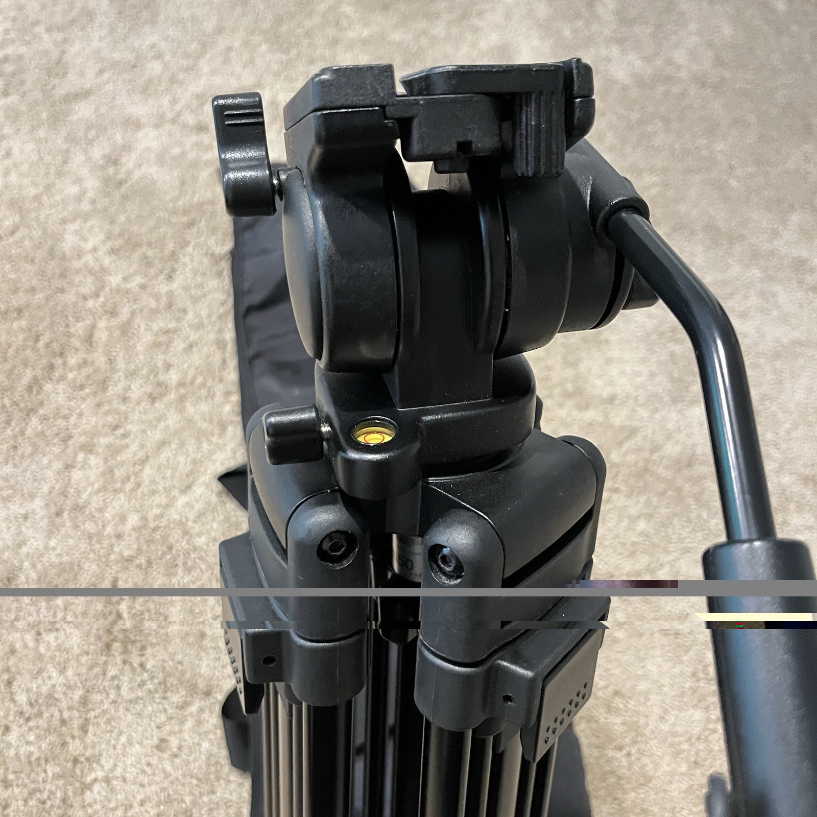Sony VCT-1170RM Tripod for Video Cam with Fluid Head and Remote Handle