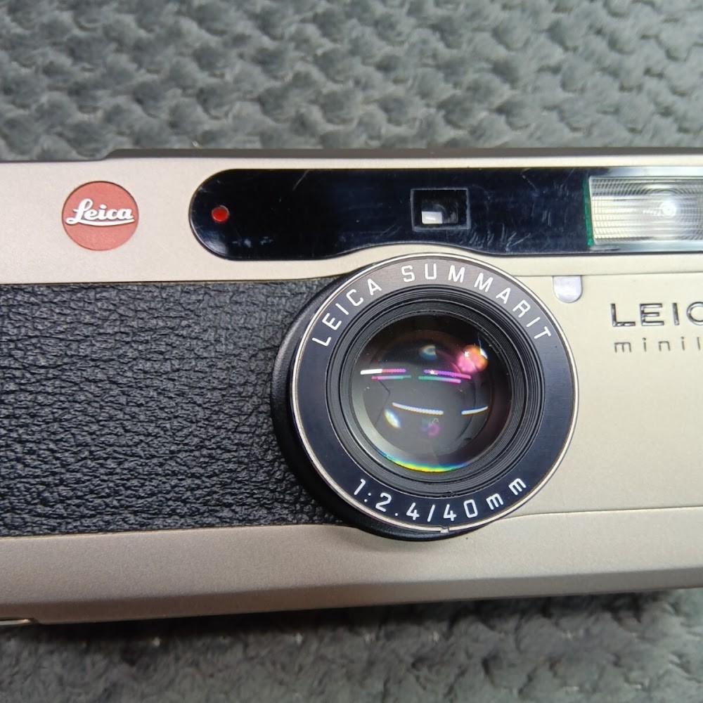 LEICA MINILUX 40MM F2.4 COMPACT FILM CAMERA USED