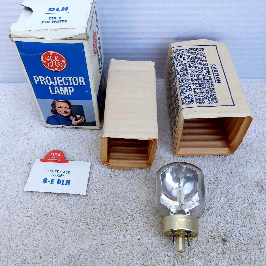 GE DLH 250W 120V Photo Projection LIGHT BULB Studio Lamp Projector