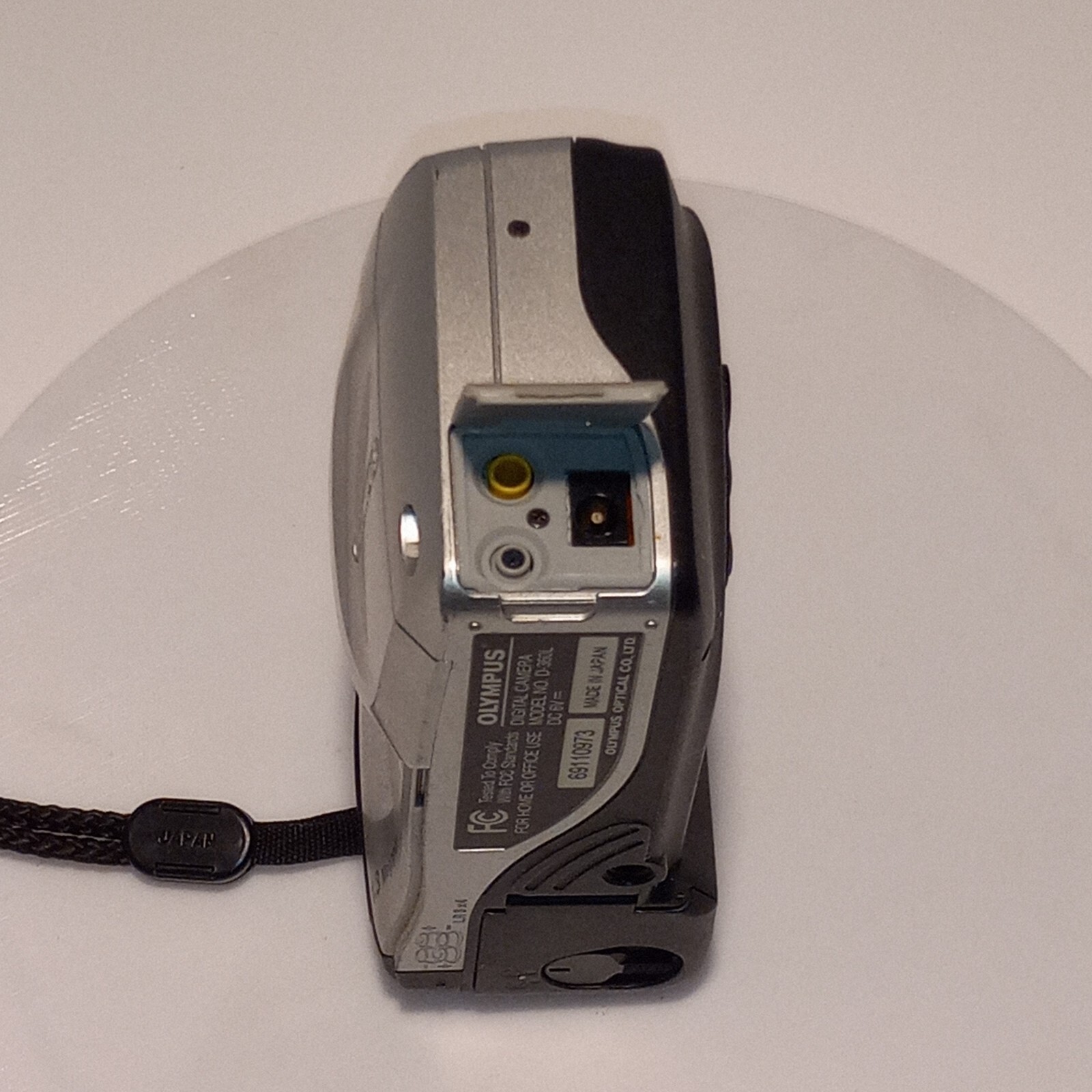 Olympus Camera D-360L 1.3 Megapixel Digital Camera For PARTS ONLY No Returns