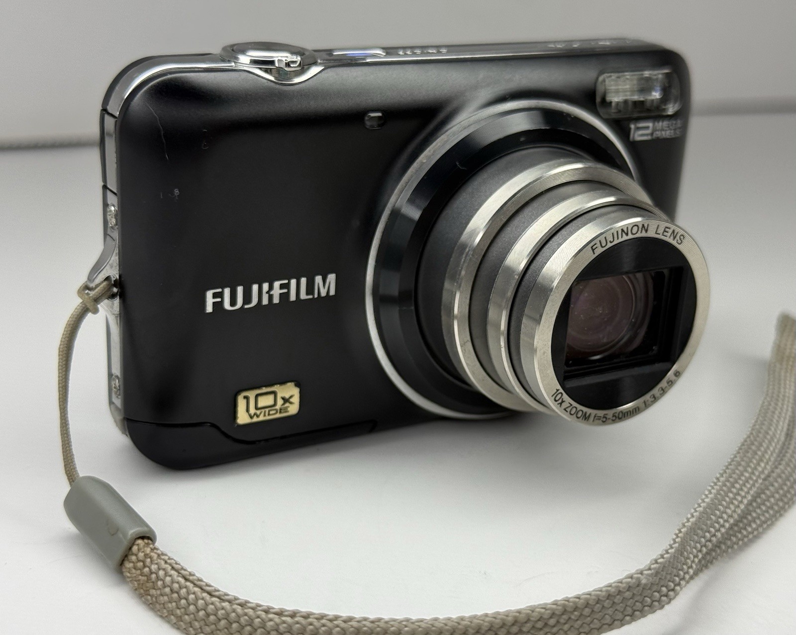 Fujifilm FinePix JZ300 12MP Digital Camera Black 10x Zoom Works W/ Screen Issue!