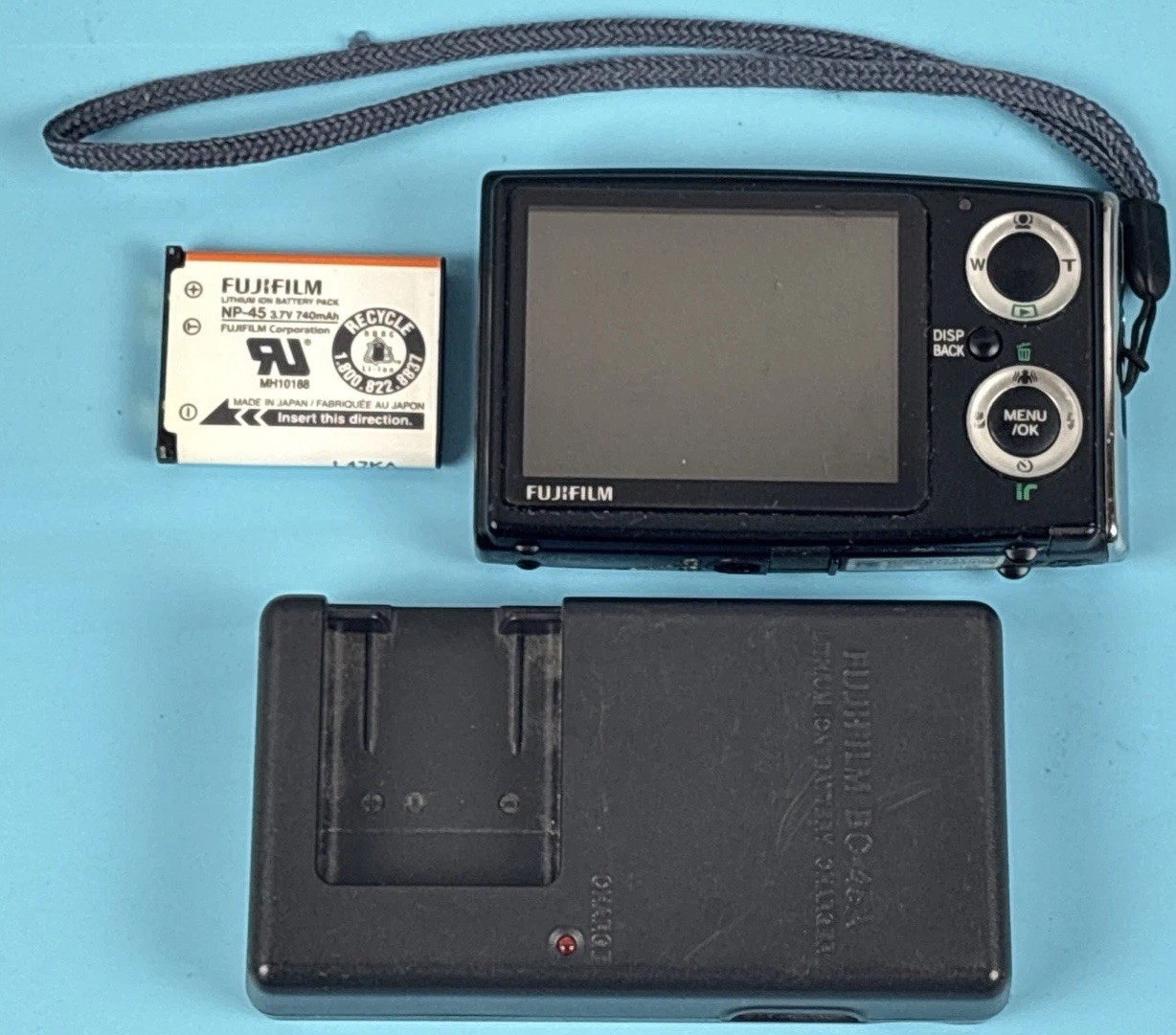 Fujifilm FinePix Z20fd 10.0MP Digital Camera Cosmetic Blemishes; Tested Working!
