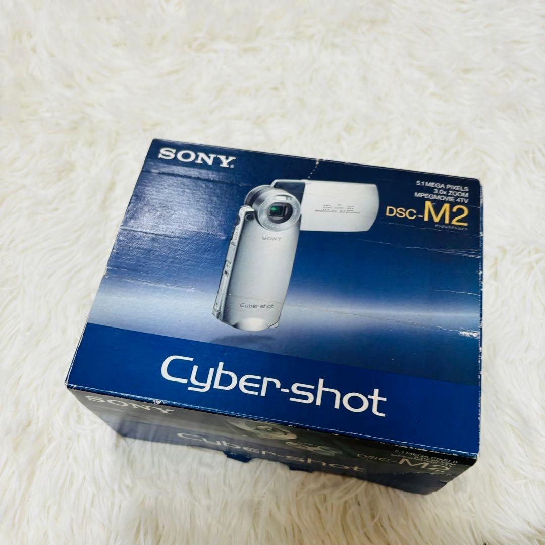 SONY Cyber-shot DSC-M2 White 5.1MP Compact Digital Camera F3.5～F4.4 Japan