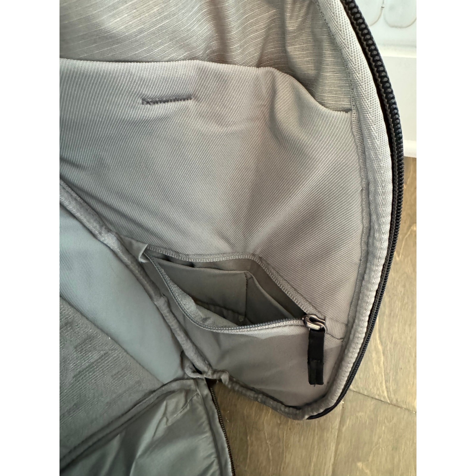 Peak Design NEW Everyday Backpack 20L Charcoal Grey Camera Laptop Fetch Logo