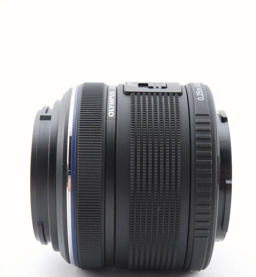 Olympus M.Zuiko 14-42mm f/3.5-5.6 II R Lens For Four Thirds (Black)