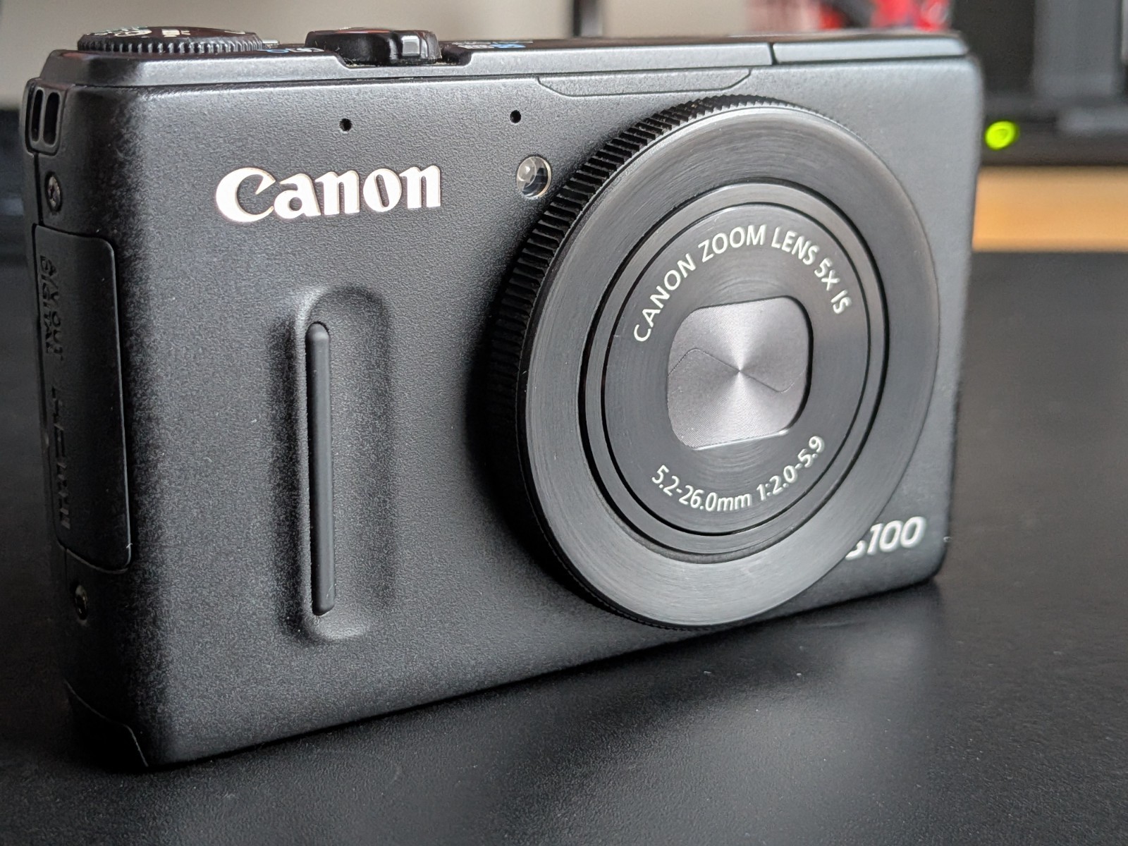 Canon PowerShot S100 12.1MP Digital Camera – Pristine Condition but Lens Error