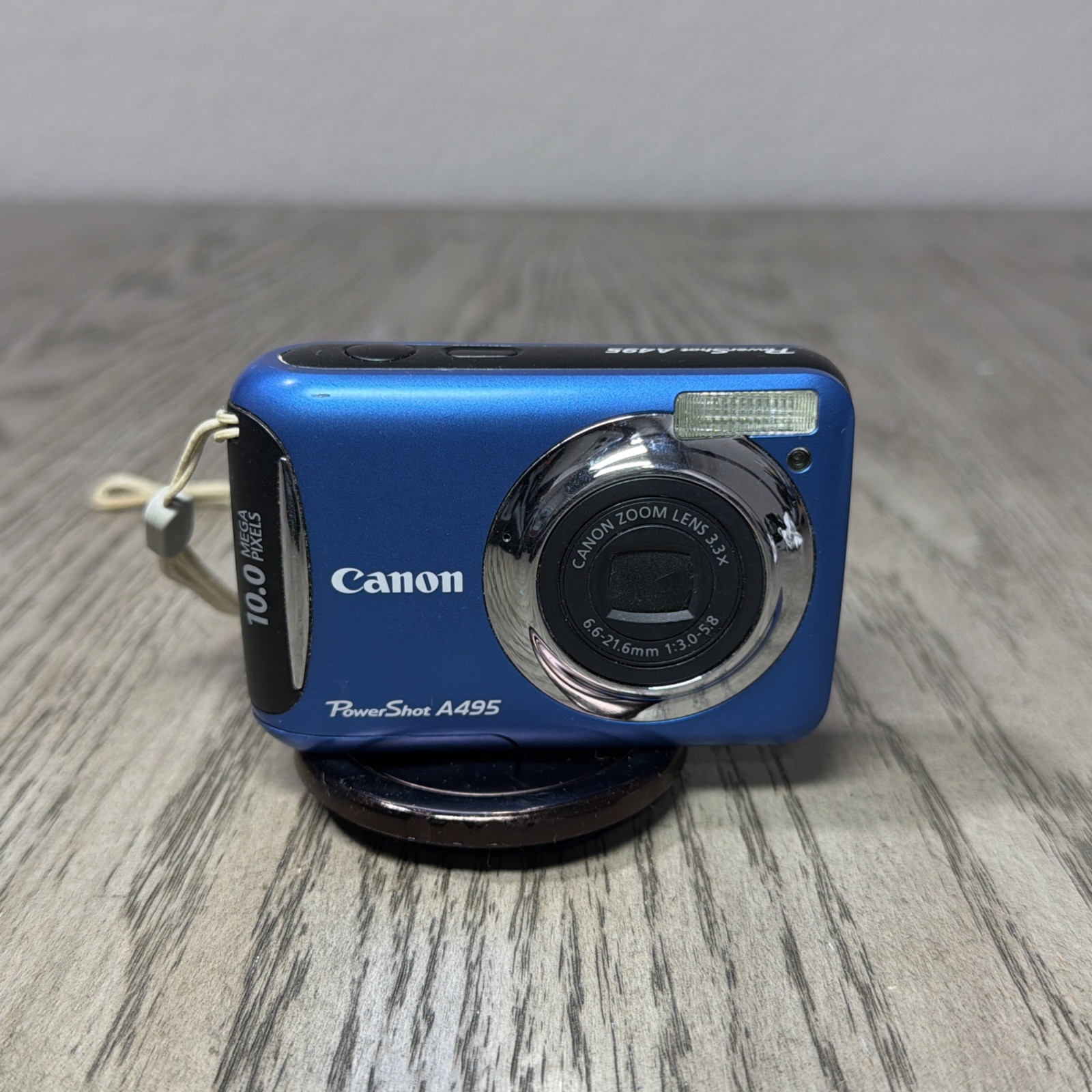 Canon PowerShot A495 10.0MP Digital Camera Blue For Parts Only. *Could Work