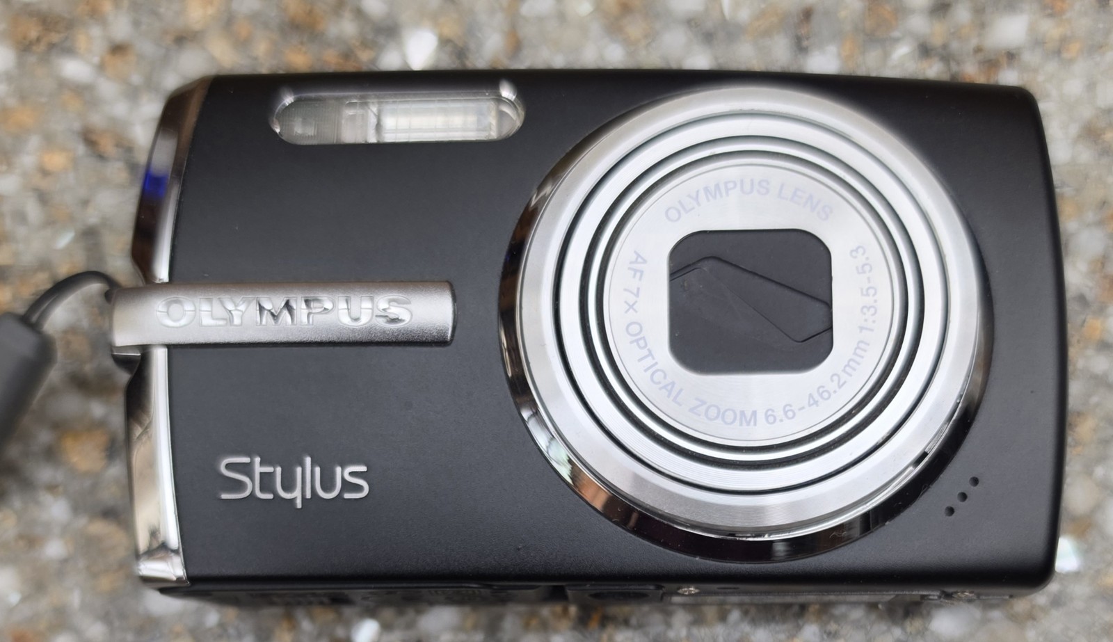 Olympus Stylus 1010 Digital Camera Black Bundle Charger Case MASD-1 Digicam