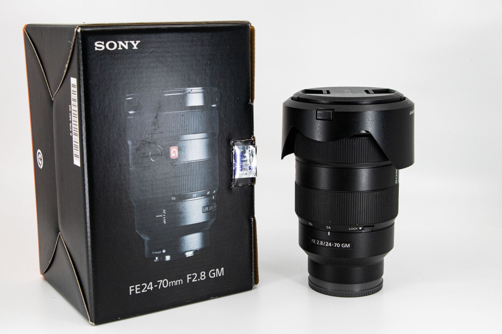 Sony FE 24-70mm F2.8 G Master Lens – In box – Fantastic mint condition.