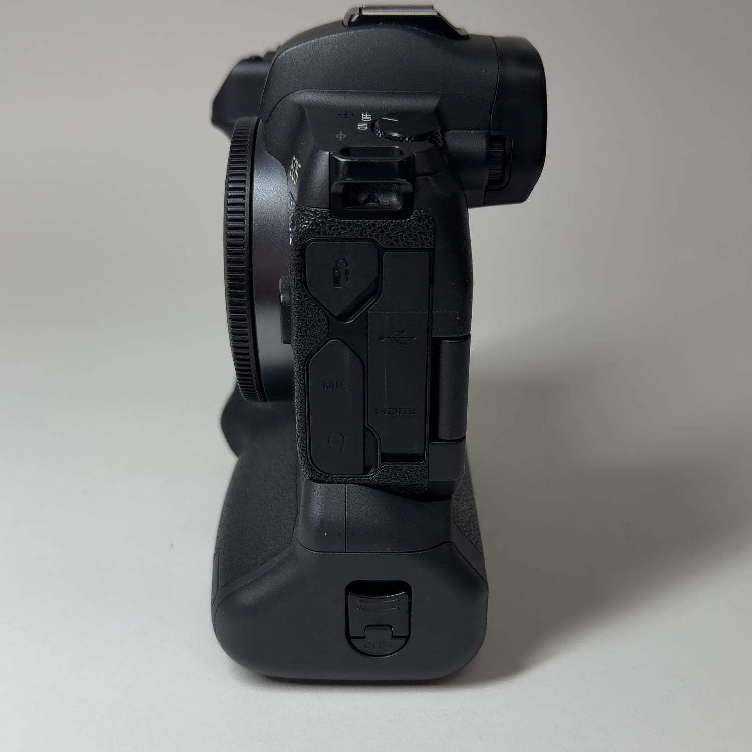 Canon EOS R 30.3MP Mirrorless Camera