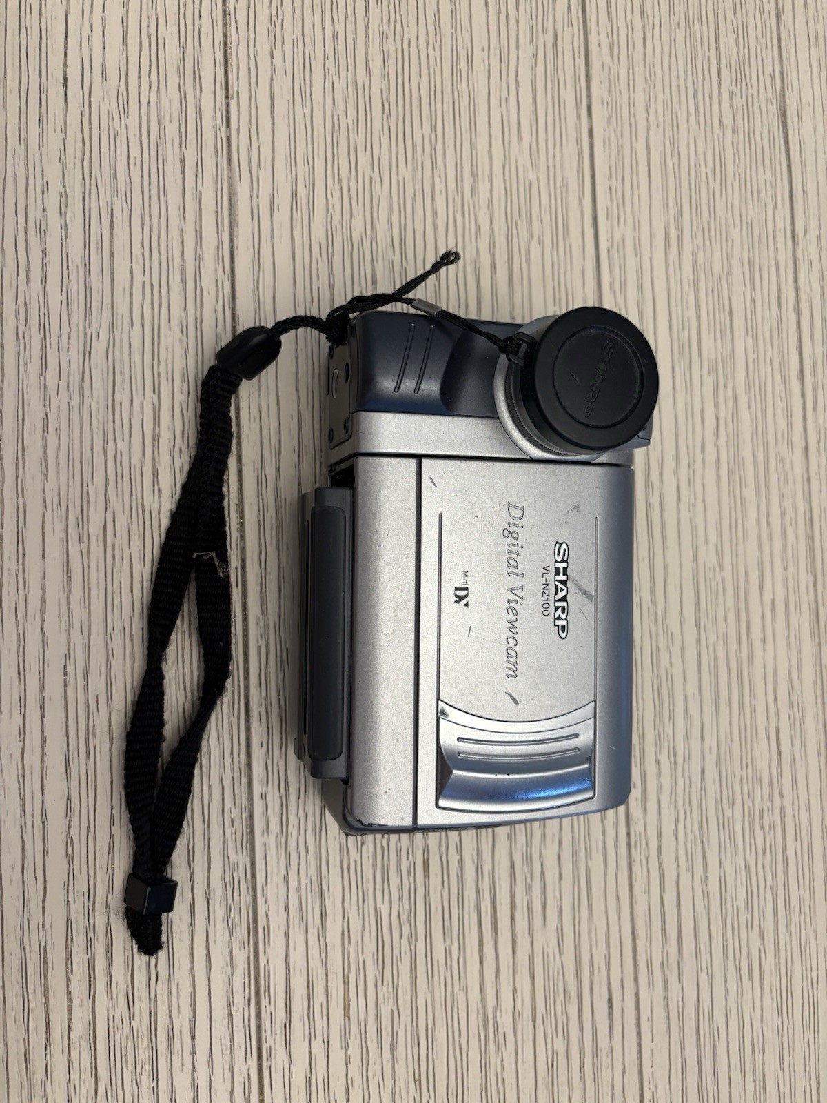Sharp VL-NZ100 MiniDV Digital Viewcam With 300x Digital Zoom ,Unknown Condition