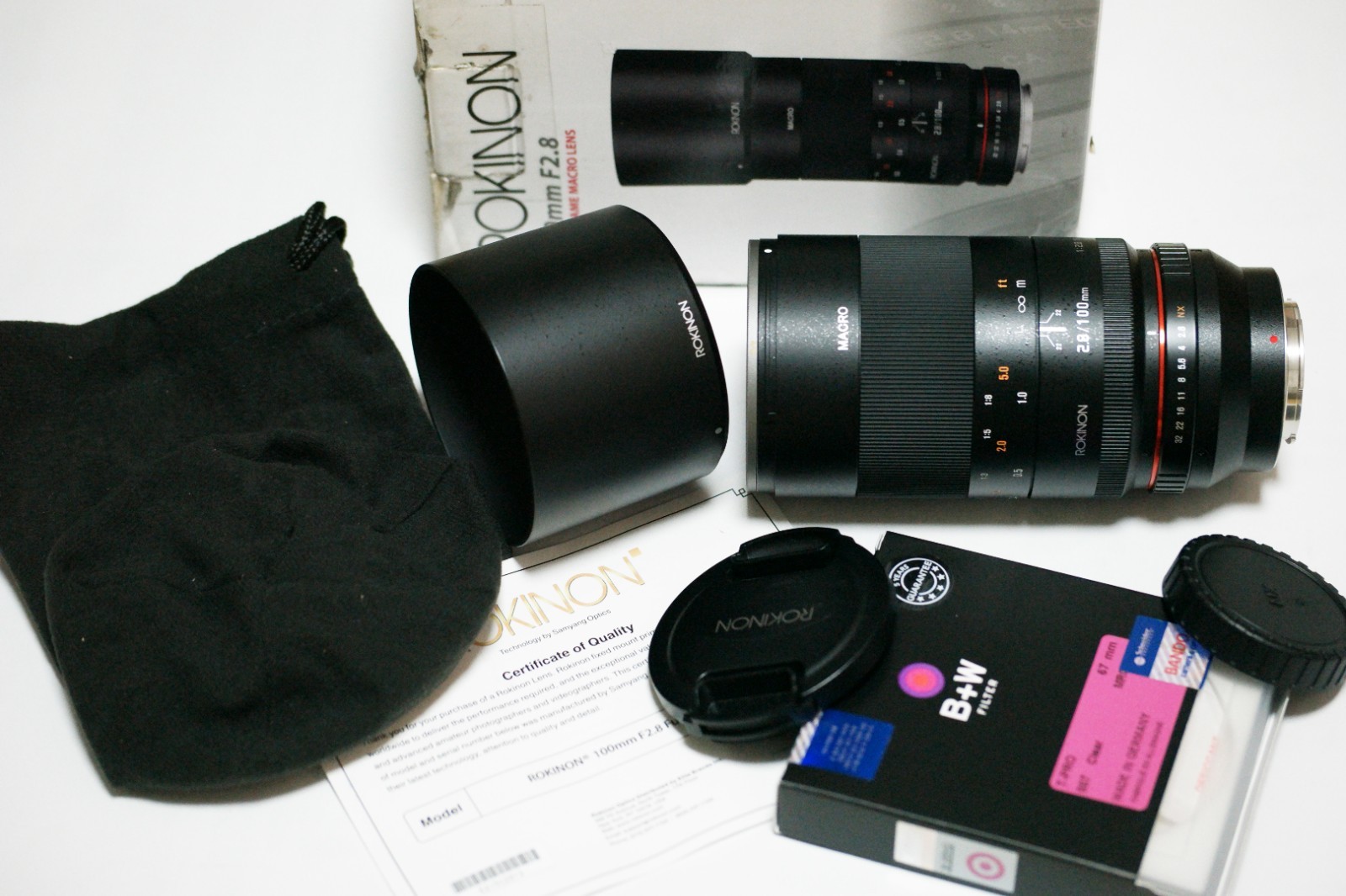 Rokinon 100mm F2.8 ED UMC Macro Lens for Samsung NX