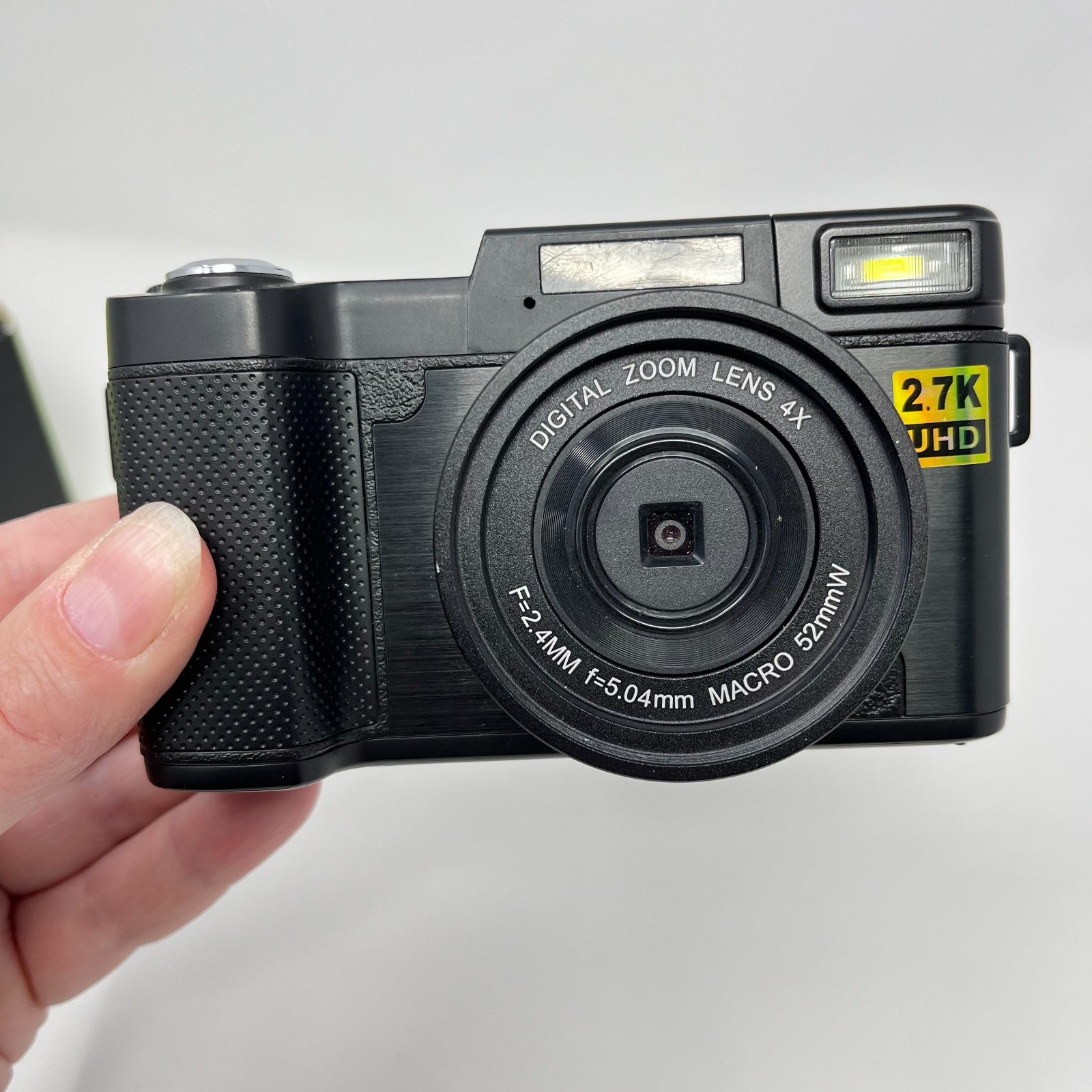 2.7K Digital Camera 24 MP Vlogging Cam Recorder Flash Handheld Photo Video Trave