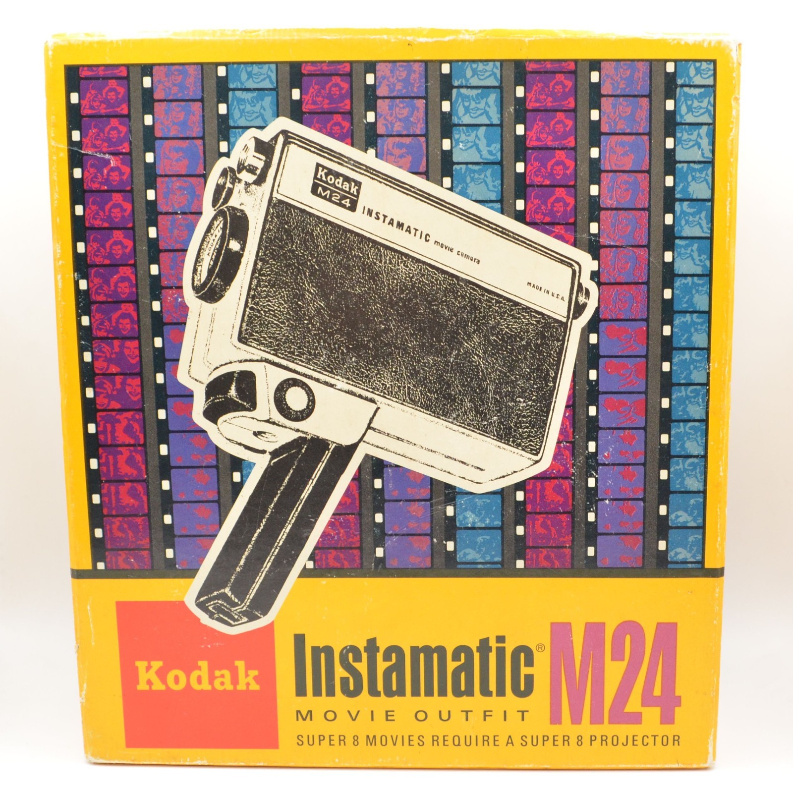 Kodak Instamatic M24 Super 8 Movie Camera Electric Eye f/2.7 in Original Box