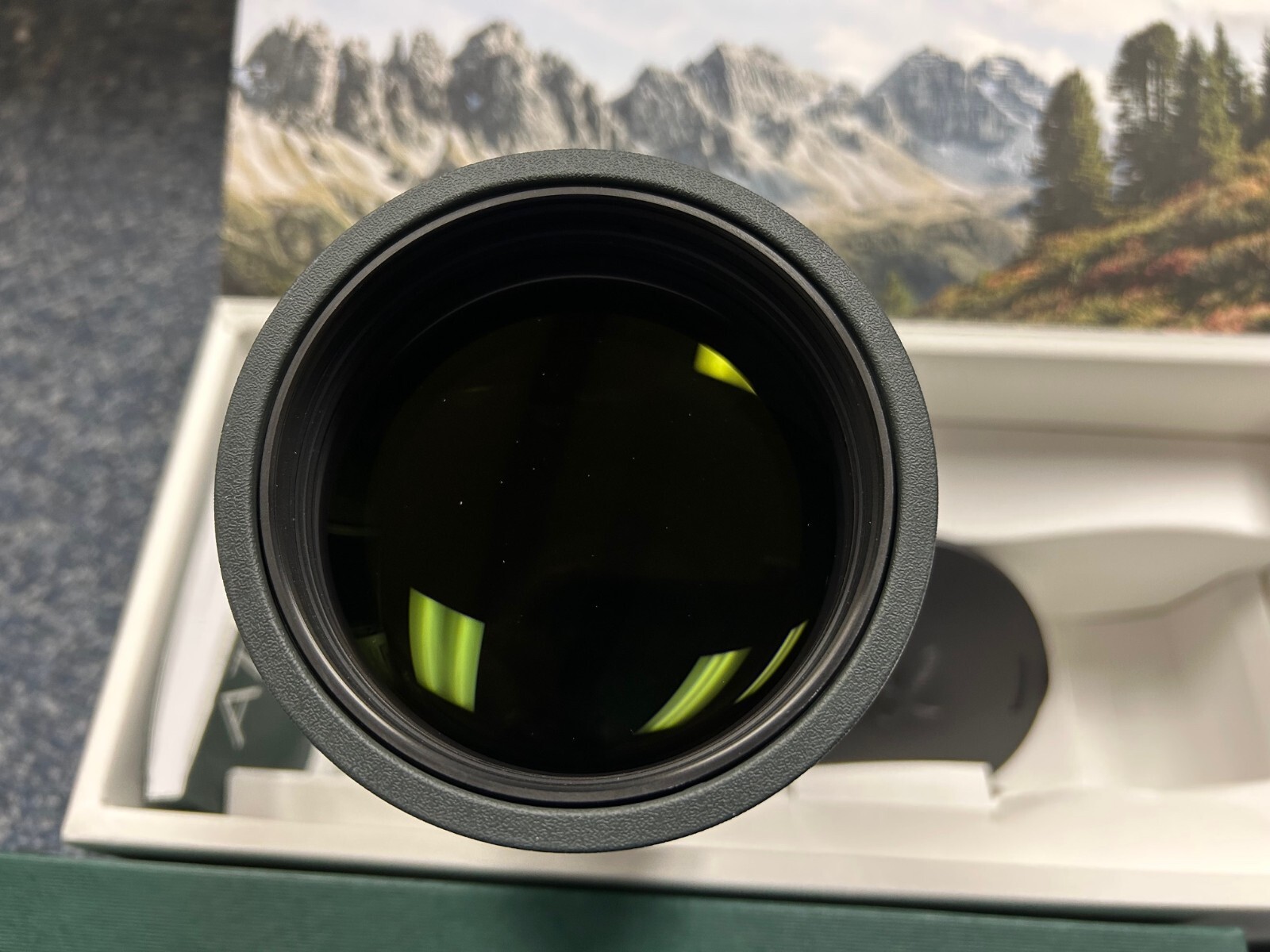 Swarovski STX 85 Straight Spotting Scope with 25-60x Eyepiece – New in Box