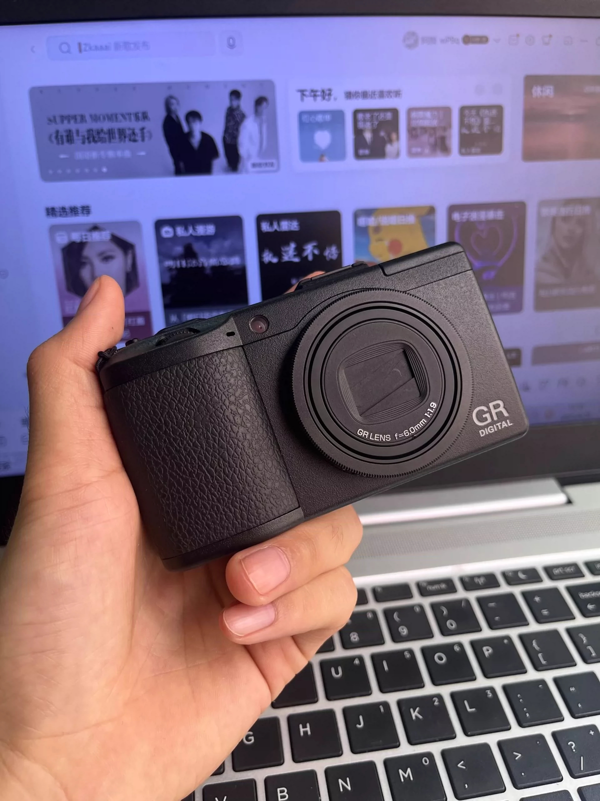 RICOH GR DIGITAL III 3 10.0MP Digital Camera English Black