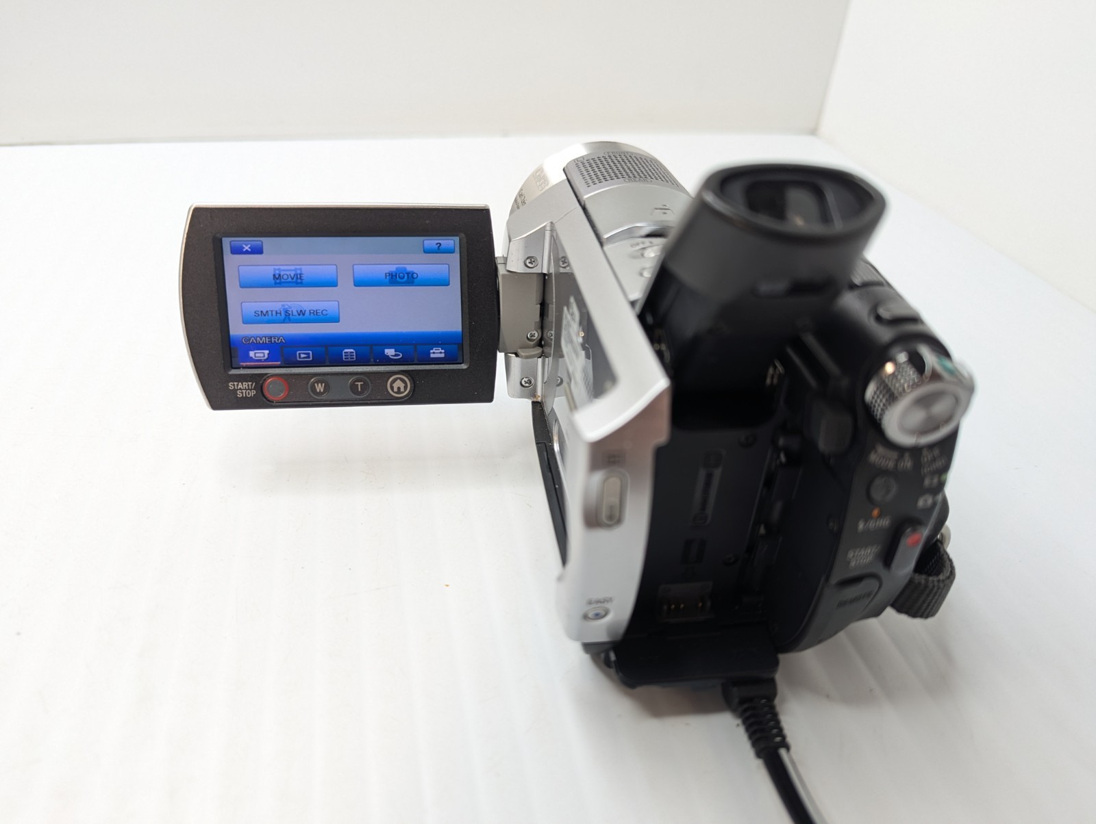 Sony HDR-UX5 Camcorder Nightshot NTSC Tested w/Charger DVD-RW *NEEDS BATTERY*